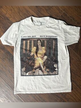 Lana Del Rey “Blue Banisters” Graphic Short Sleeve Tee